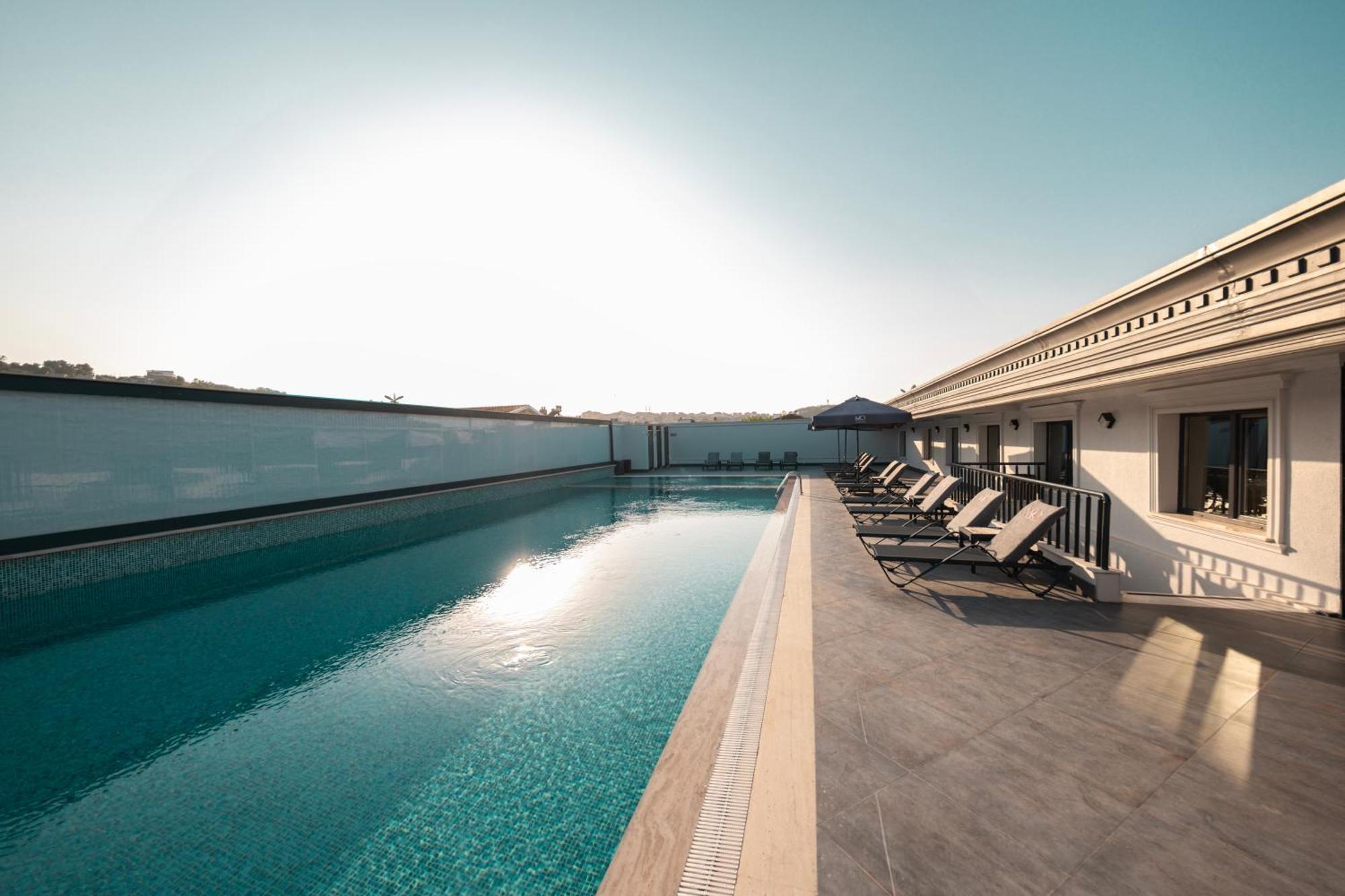 Mq Hotel Suites Arnavutkoy Exterior foto